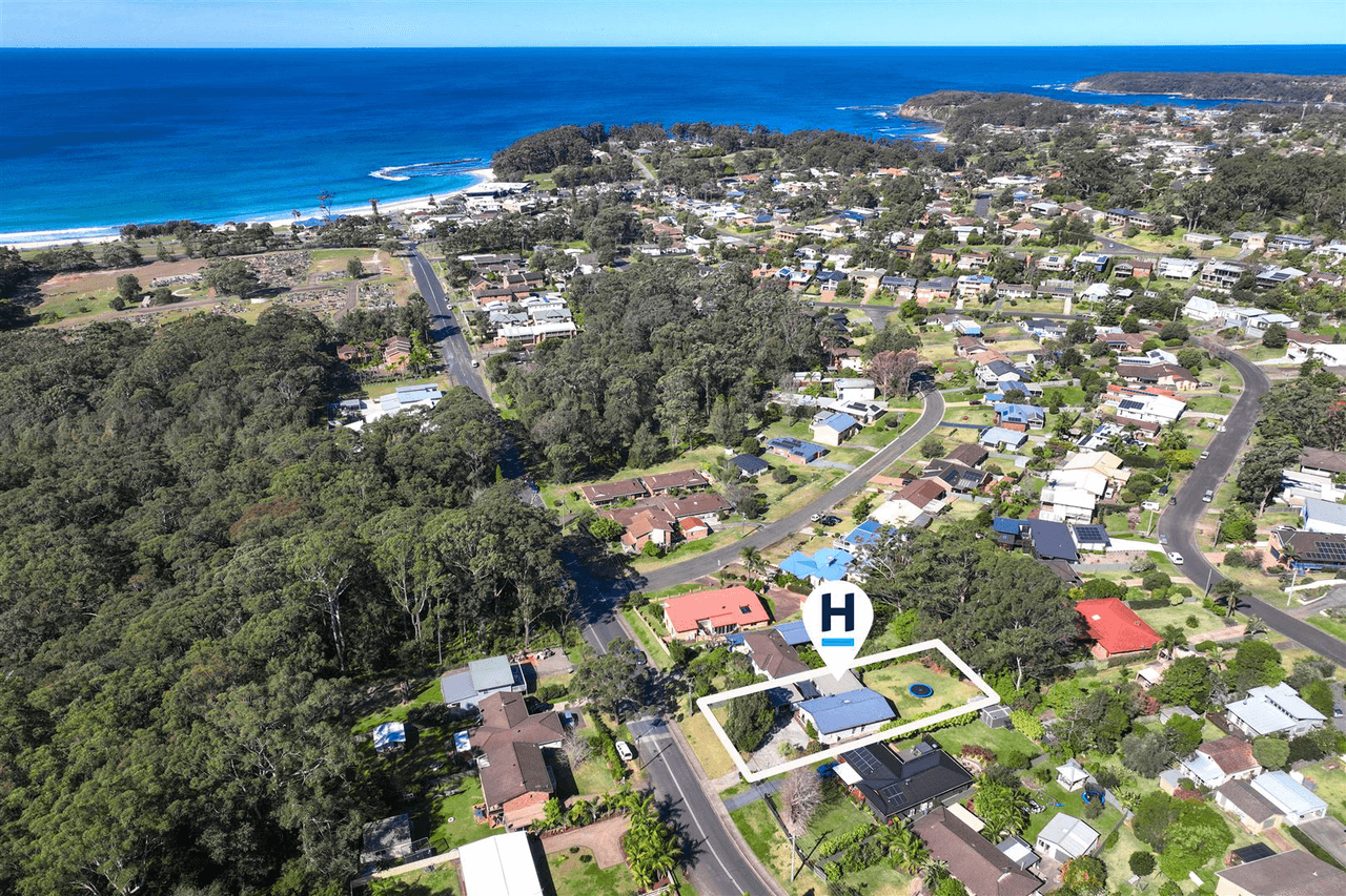 8 Ocean Street, MOLLYMOOK, NSW 2539