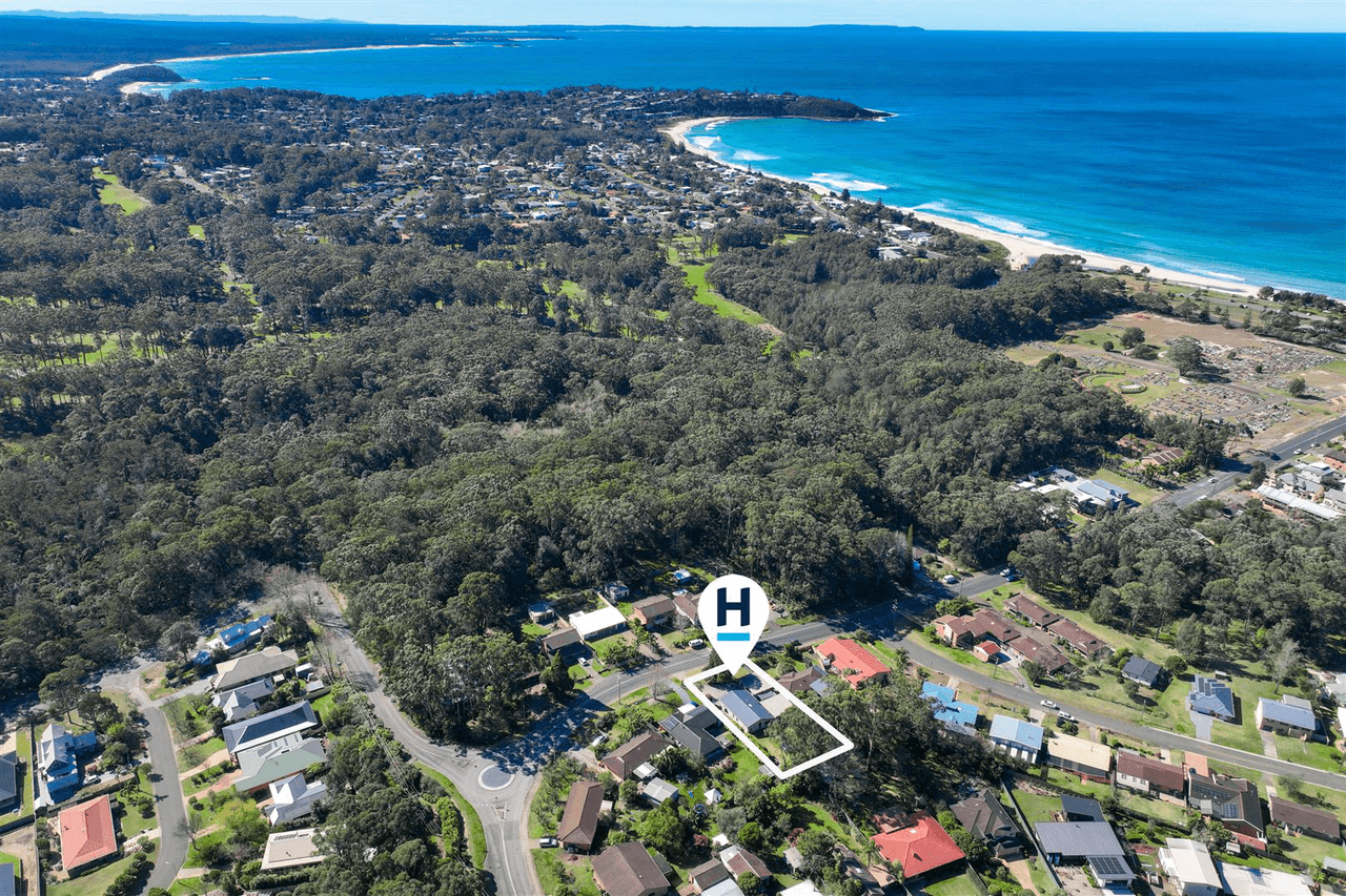 8 Ocean Street, MOLLYMOOK, NSW 2539