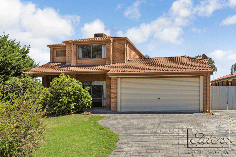 18  Sherwood Drive, FLORA HILL, VIC 3550