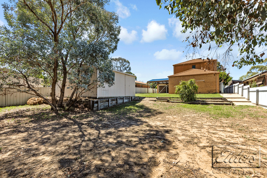 18  Sherwood Drive, FLORA HILL, VIC 3550