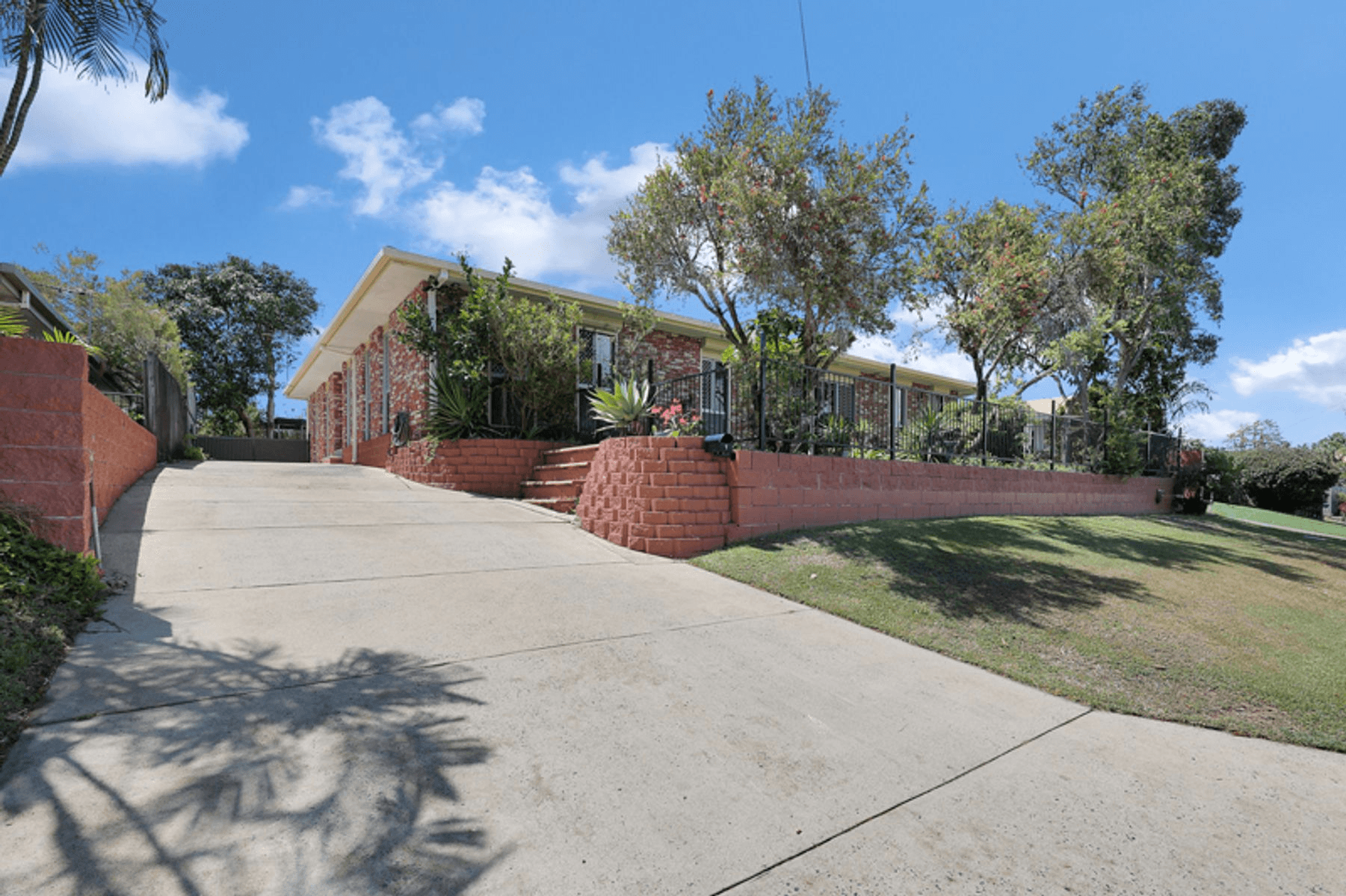 1 Danastas Avenue, Eimeo, QLD 4740