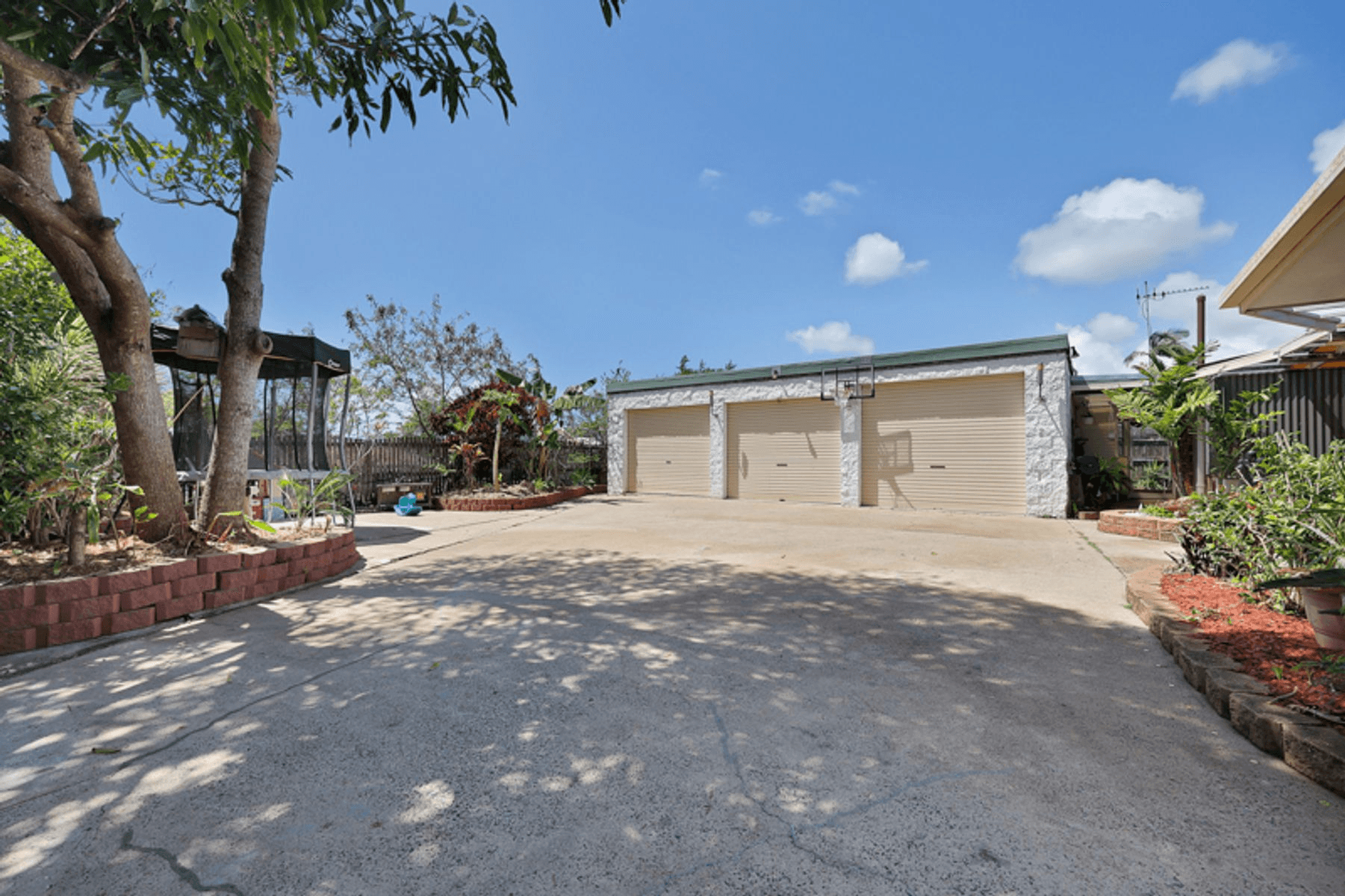 1 Danastas Avenue, Eimeo, QLD 4740