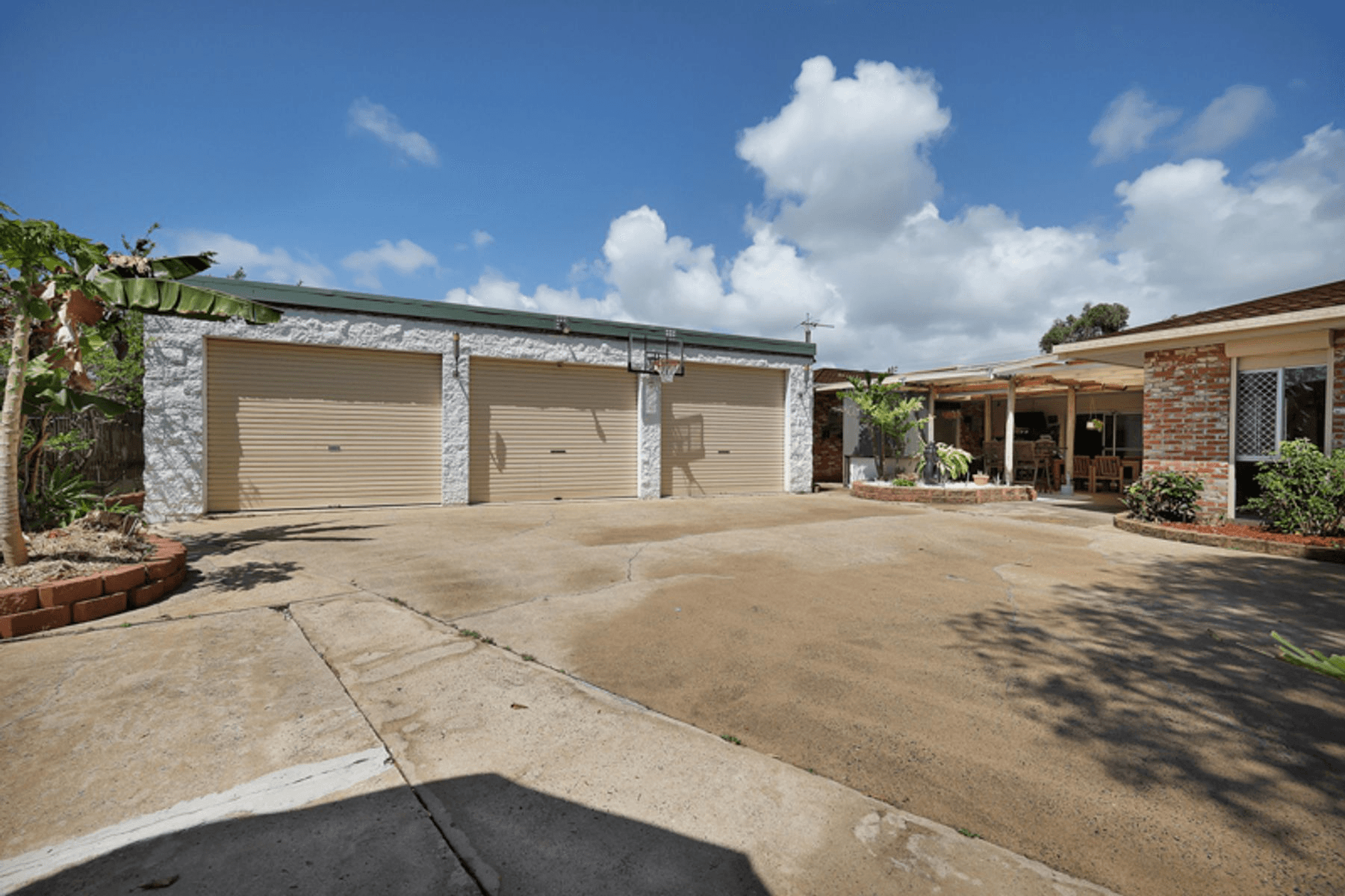 1 Danastas Avenue, Eimeo, QLD 4740