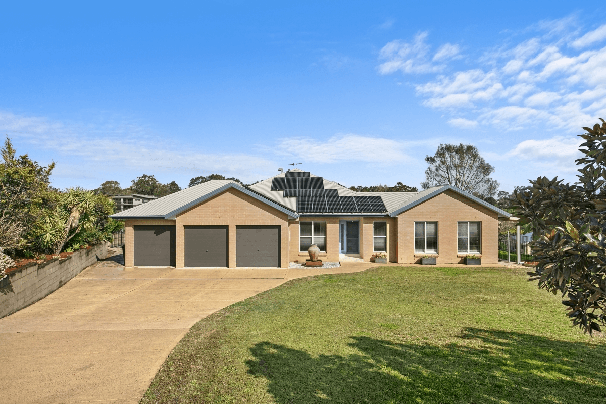 3 Spoonbill Close, Aberglasslyn, NSW 2320