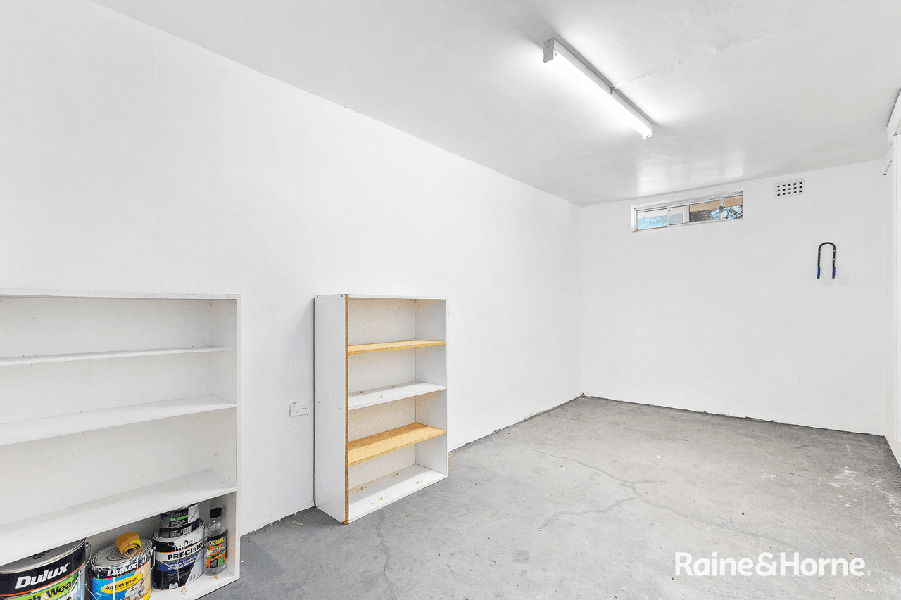 1/2 Ross Street, GLADESVILLE, NSW 2111