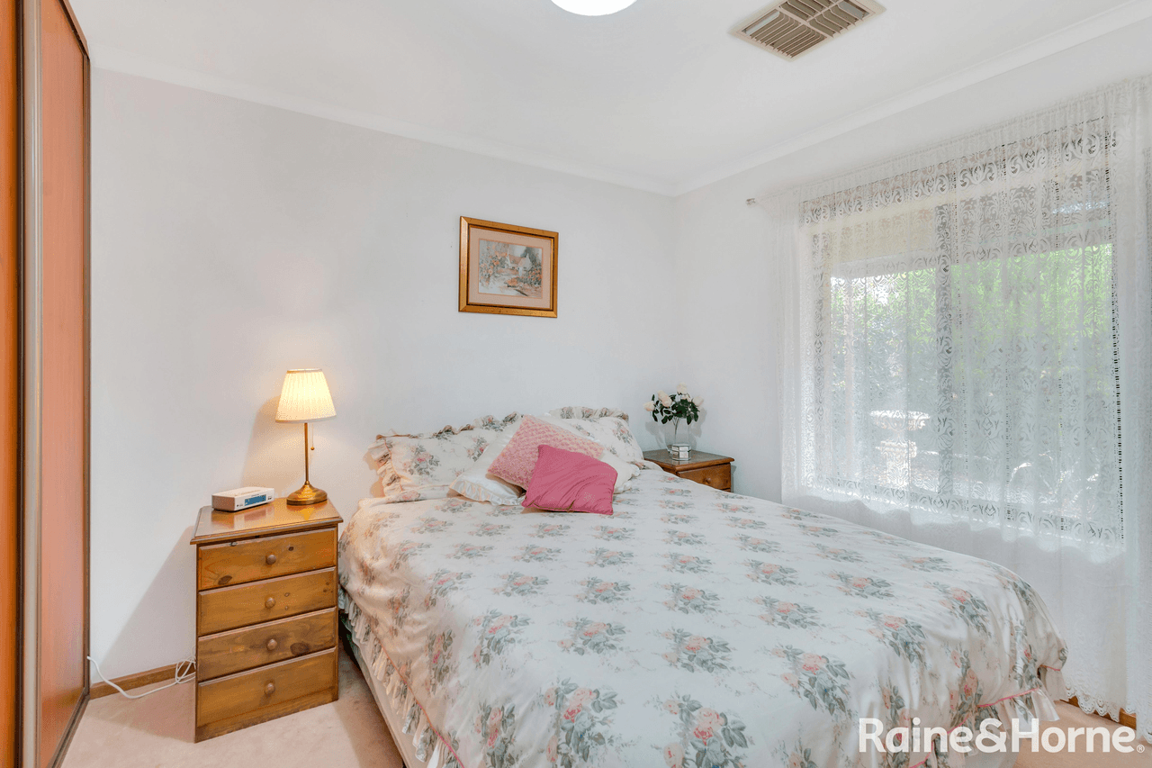 11 Primrose Court, PARAFIELD GARDENS, SA 5107