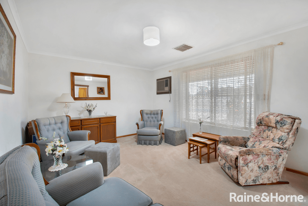 11 Primrose Court, PARAFIELD GARDENS, SA 5107