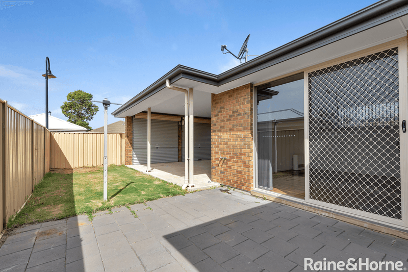 42 Flynn Street, MUNNO PARA, SA 5115