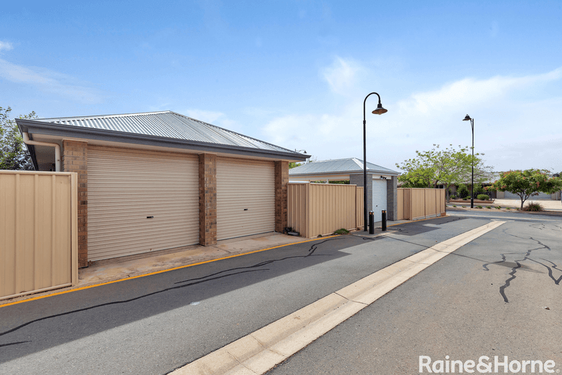 42 Flynn Street, MUNNO PARA, SA 5115