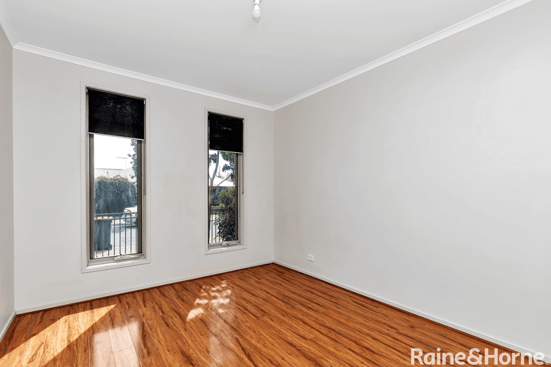 42 Flynn Street, MUNNO PARA, SA 5115