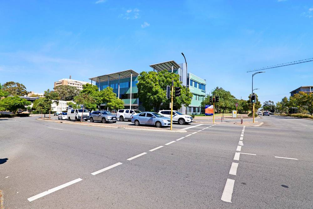 17/100 Railway Road, Daglish, WA 6008