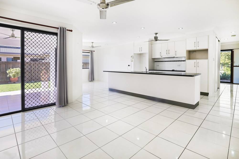 37 Stella Street, KELSO, QLD 4815