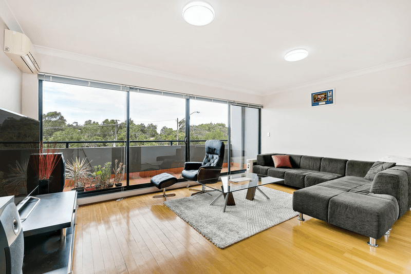 H102/1-5 Princes Highway, ST PETERS, NSW 2044