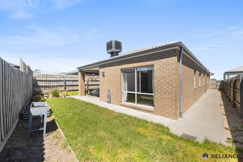 84 Marriott Boulevard, Weir Views, VIC 3338