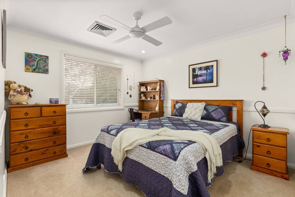 14 Riverside Esplanade South, Basin View, NSW 2540