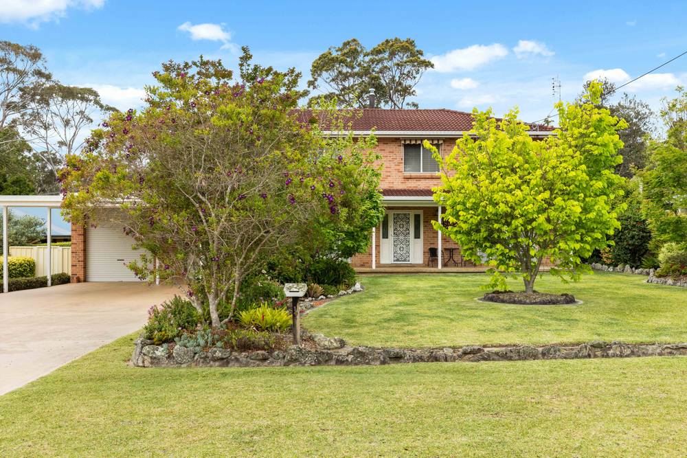 14 Riverside Esplanade South, Basin View, NSW 2540