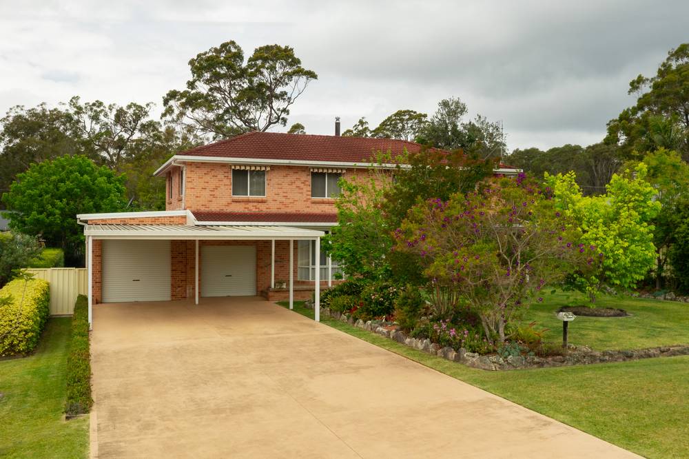 14 Riverside Esplanade South, Basin View, NSW 2540