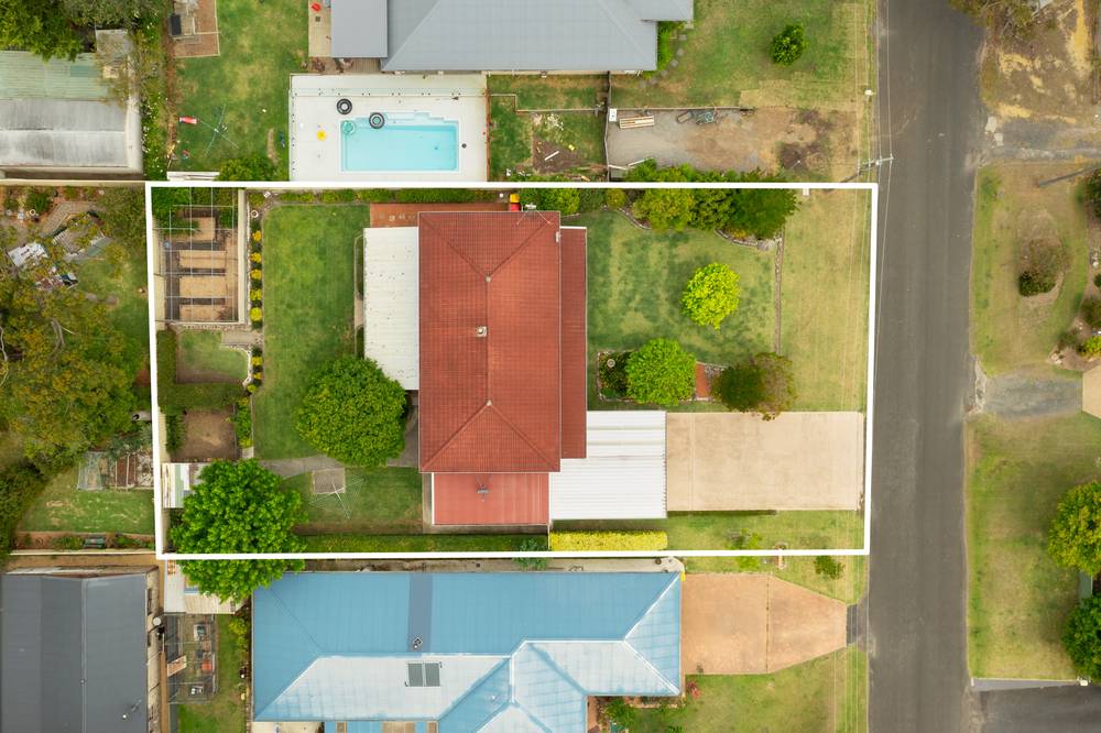14 Riverside Esplanade South, Basin View, NSW 2540