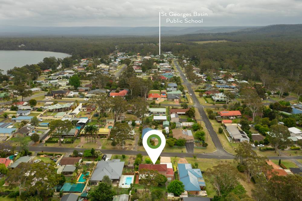 14 Riverside Esplanade South, Basin View, NSW 2540