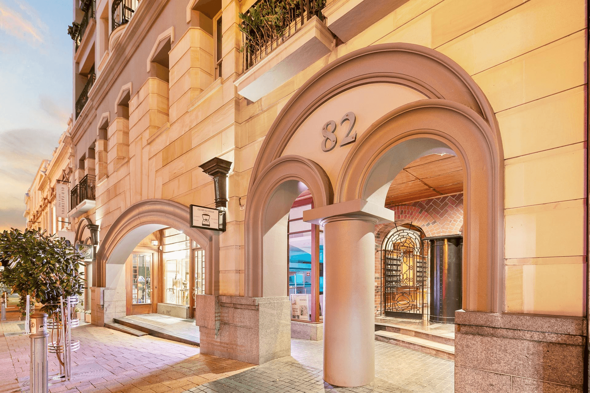 12/82 King Street, Perth, WA 6000