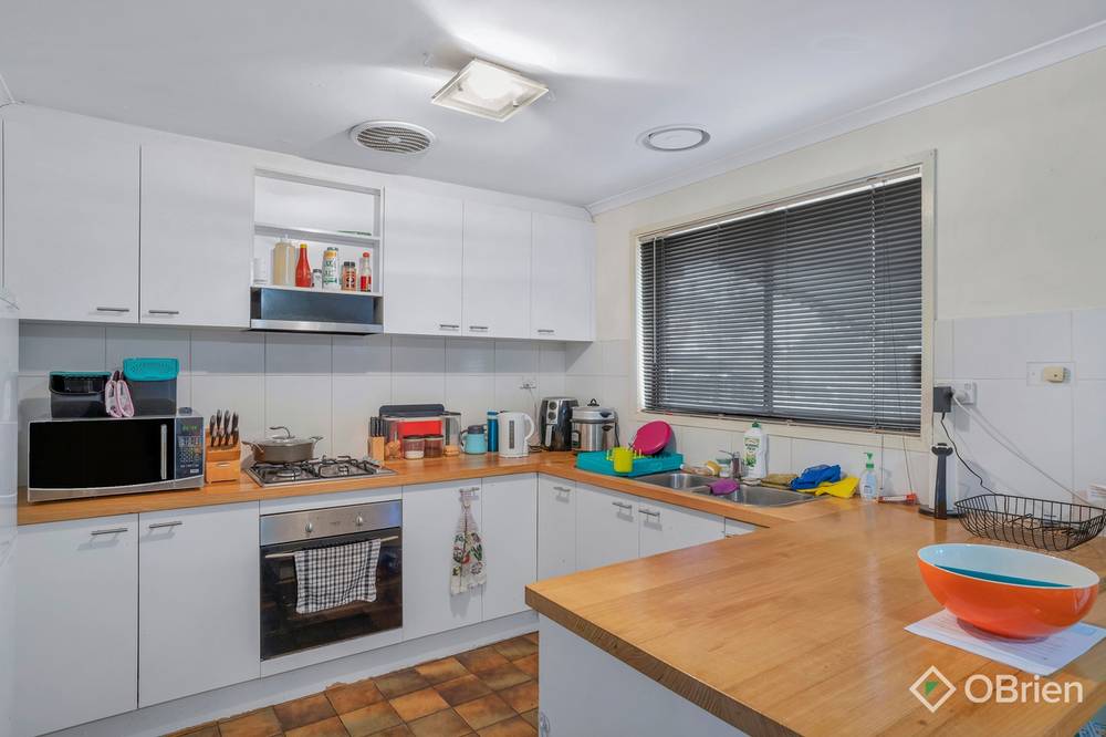 22 Neerim Street, Melton South, VIC 3338
