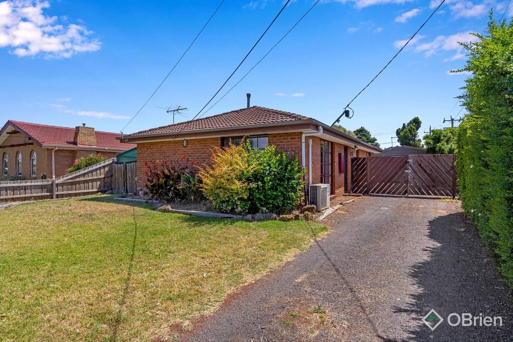 22 Neerim Street, Melton South, VIC 3338