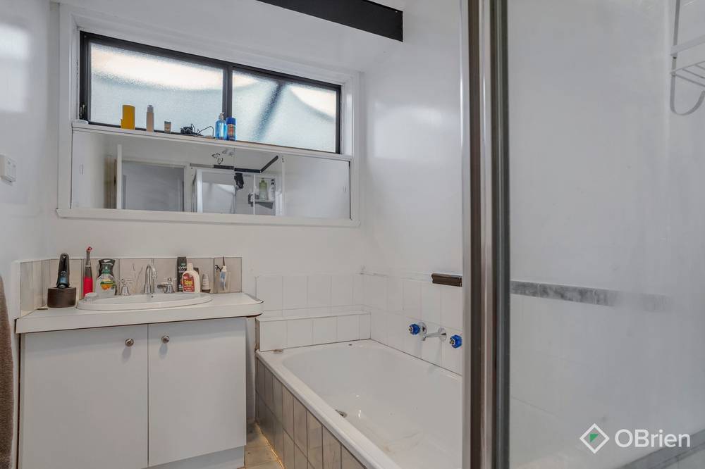 22 Neerim Street, Melton South, VIC 3338