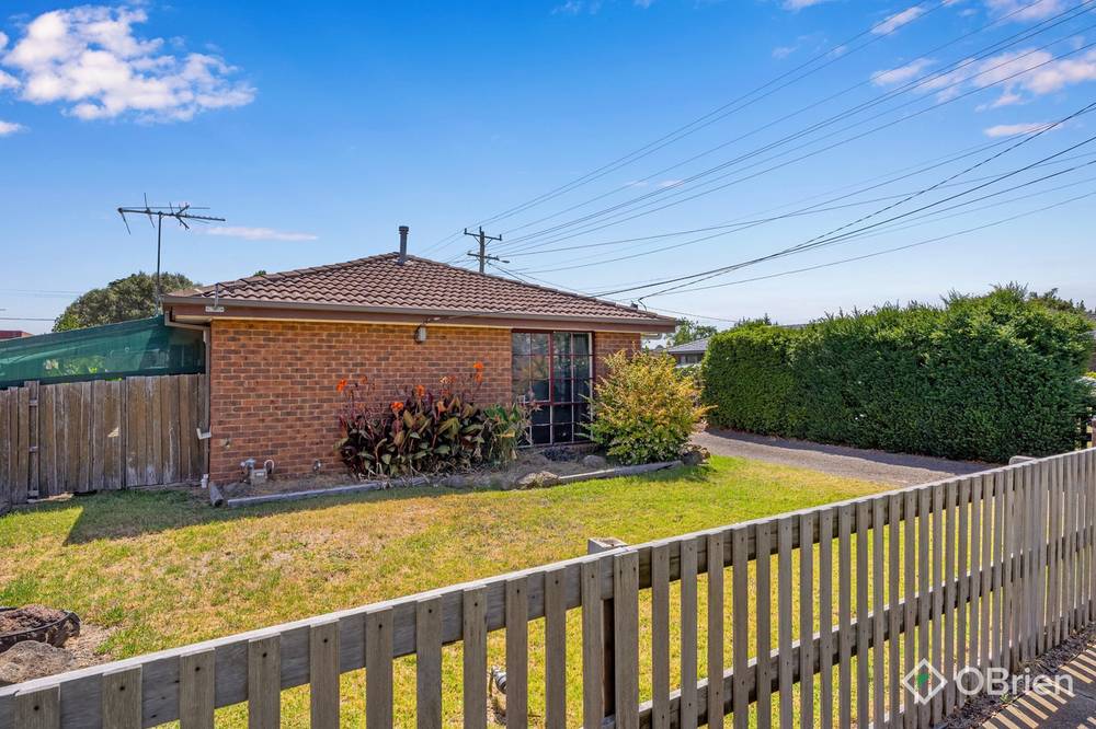 22 Neerim Street, Melton South, VIC 3338