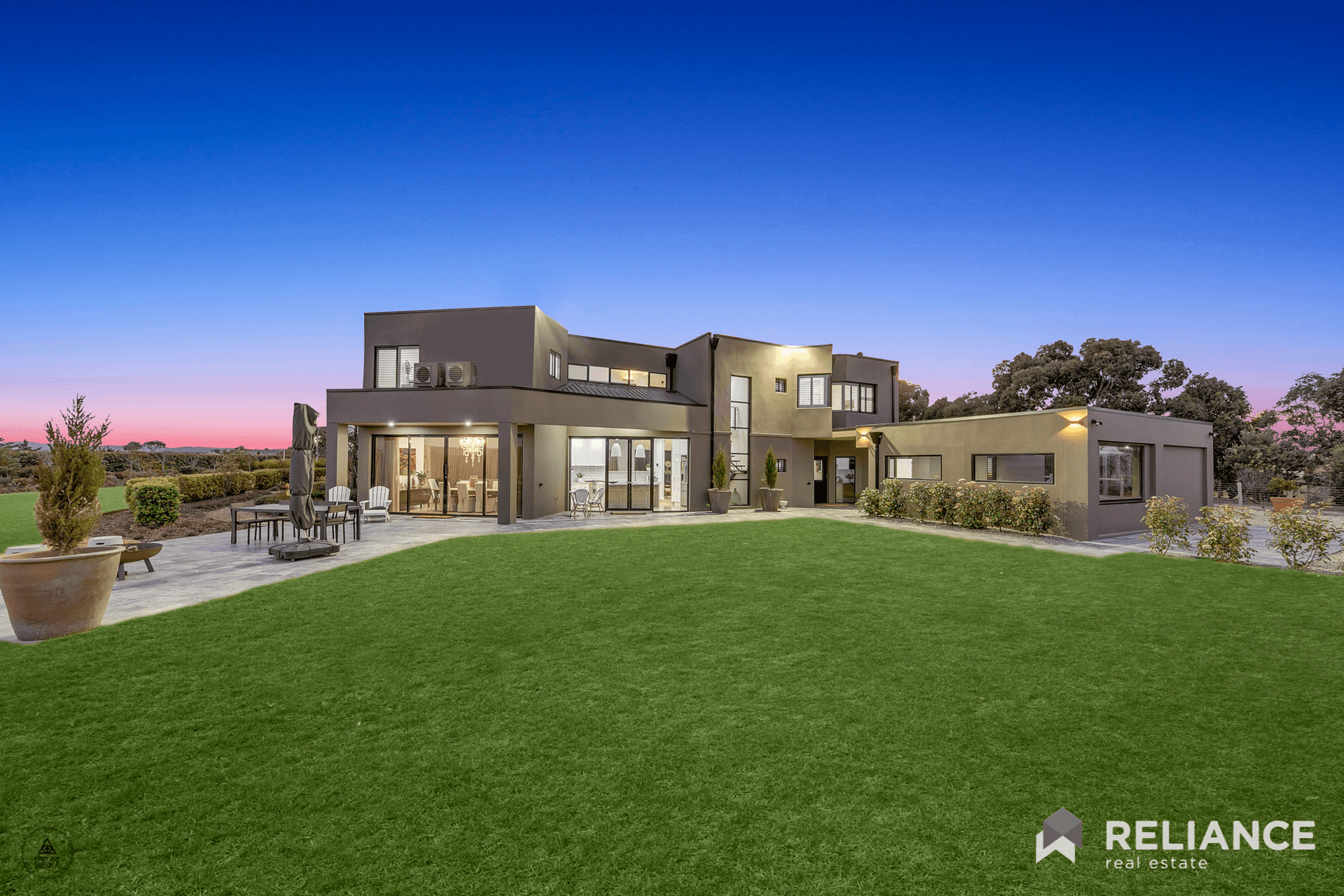 1 Connell Close, Hopetoun Park, VIC 3340