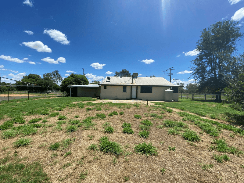 2 Short Street, MITCHELL, QLD 4465