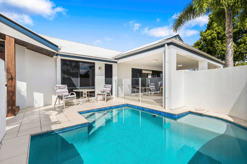 18 Crestview Drive, Peregian Springs, QLD 4573