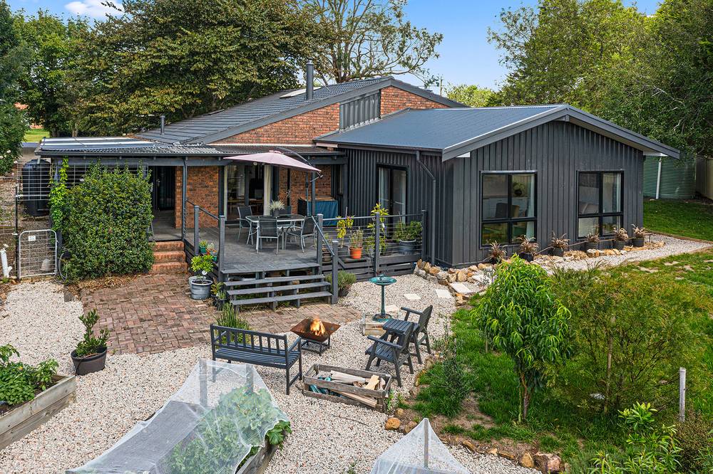 2 Roe Street, Moss Vale, NSW 2577