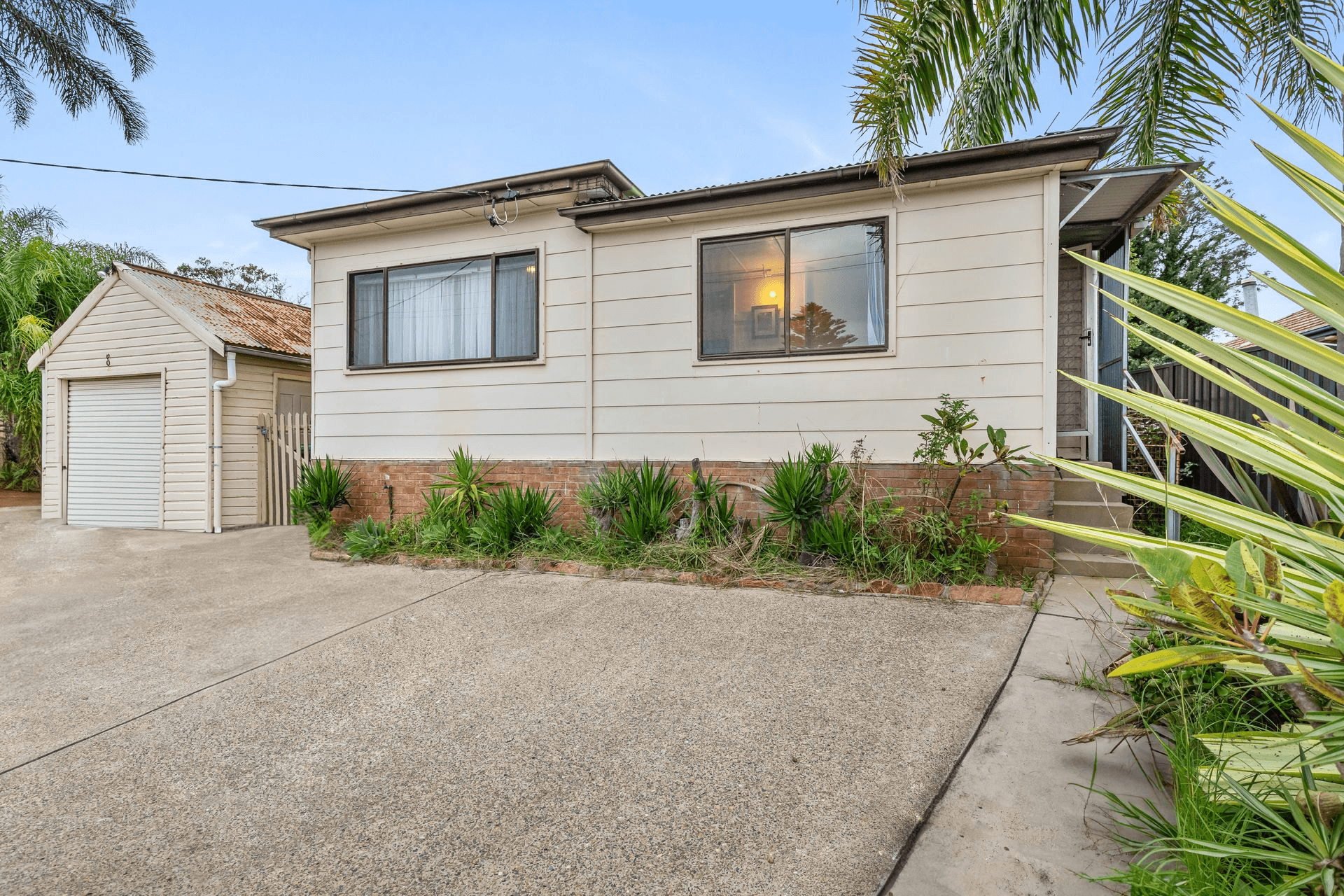 8 Griffiths Street, Charlestown, NSW 2290