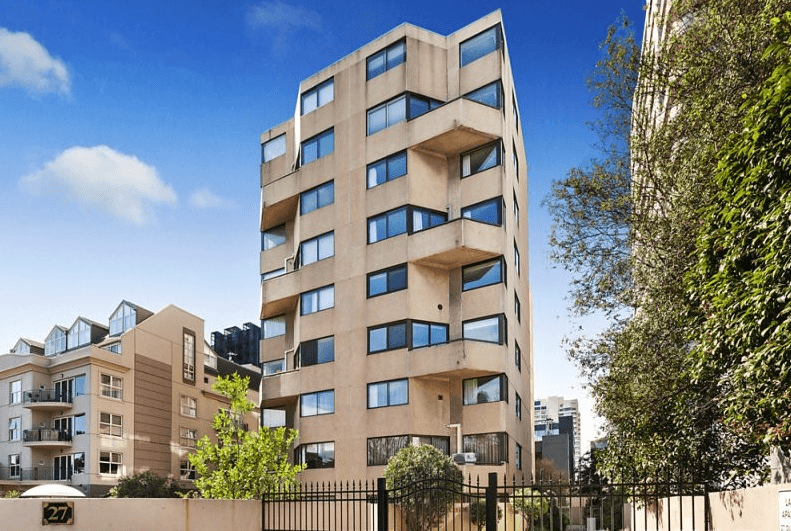 16/27 Queens Road, Melbourne, VIC 3004
