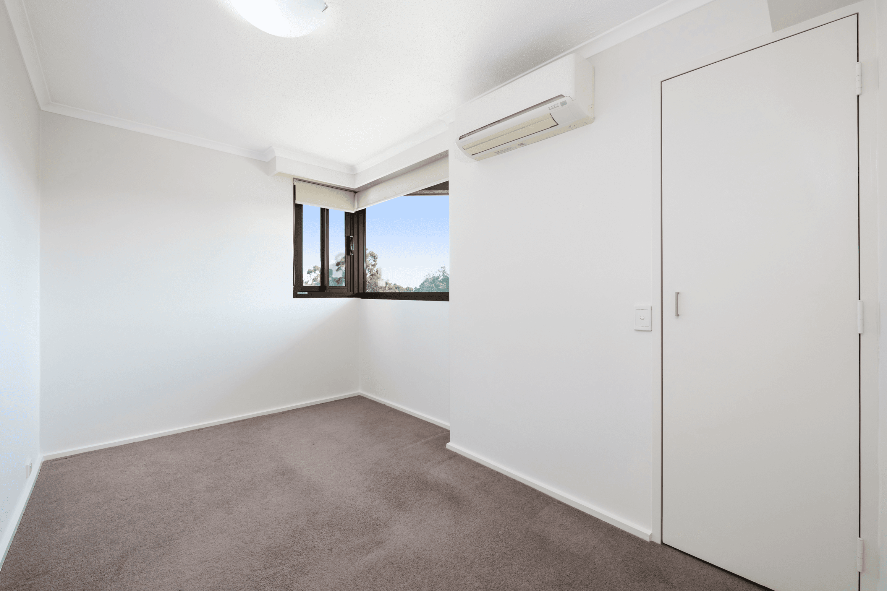 16/27 Queens Road, Melbourne, VIC 3004