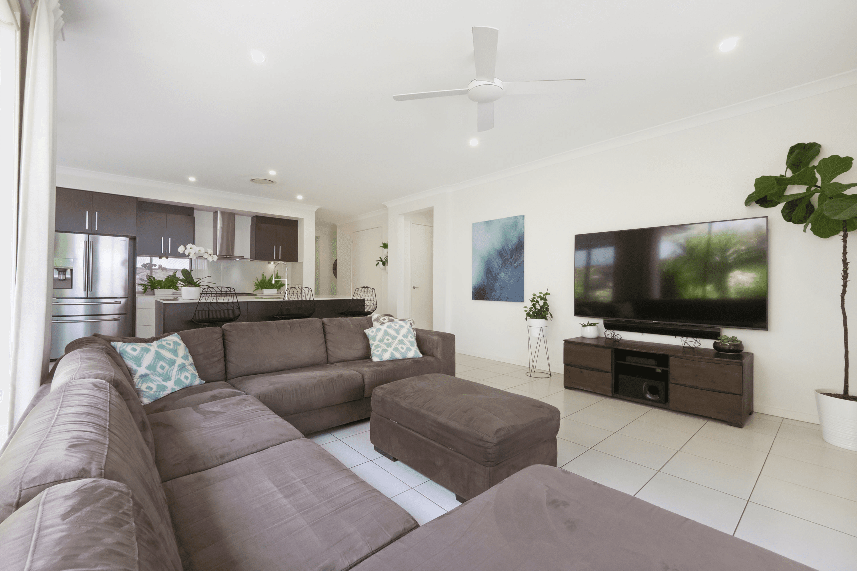 80 Resurge St, ROCHEDALE, QLD 4123