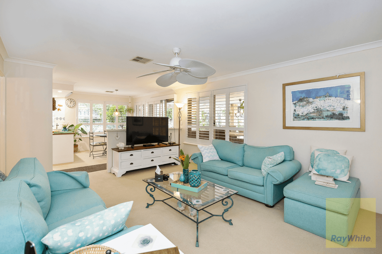 2 Elliston Parade, MINDARIE, WA 6030