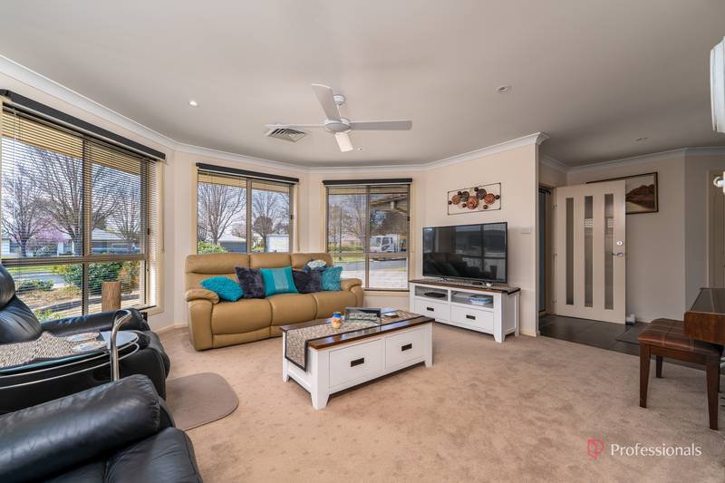 13 Rusden Court, Armidale, NSW 2350