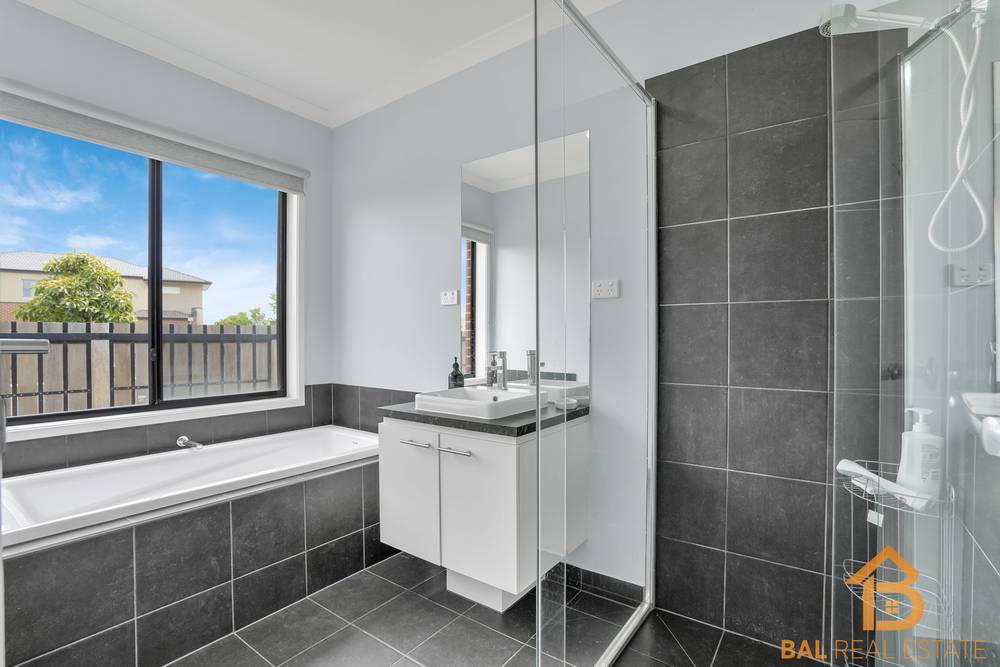 21 Latitude Promenade, TRUGANINA, VIC 3029
