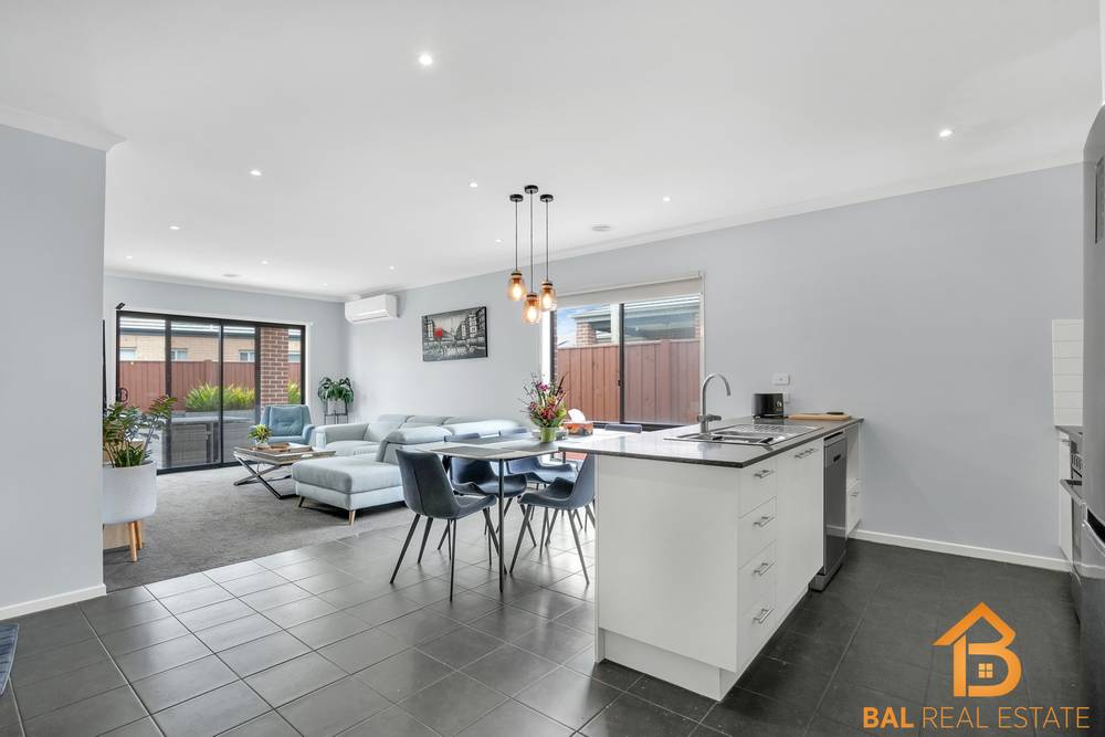 21 Latitude Promenade, TRUGANINA, VIC 3029
