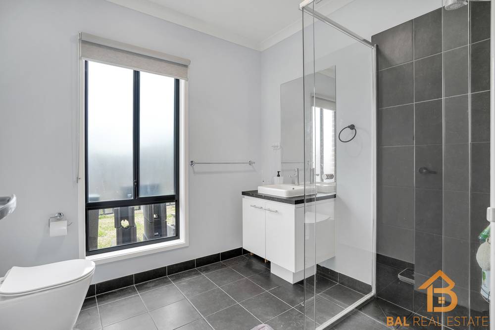 21 Latitude Promenade, TRUGANINA, VIC 3029