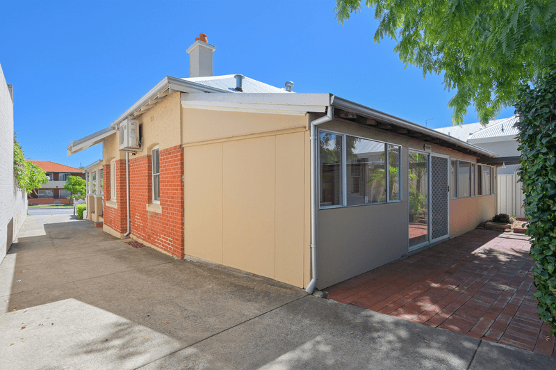 44 McCourt Street, WEST LEEDERVILLE, WA 6007