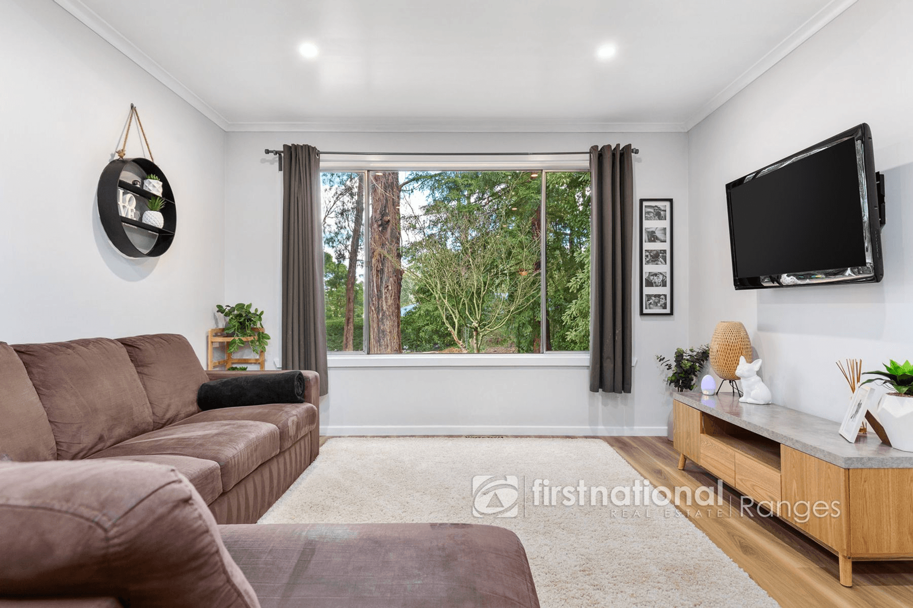 4 Station Road, COCKATOO, VIC 3781