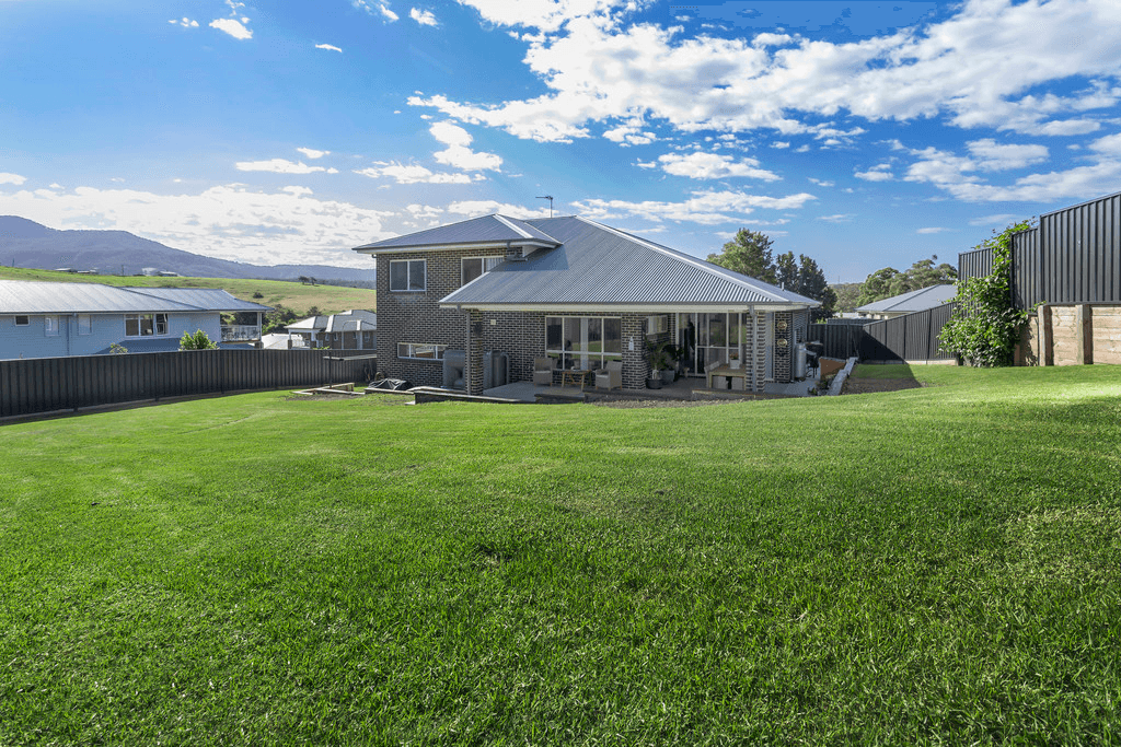 37 Sproule Crescent, JAMBEROO, NSW 2533