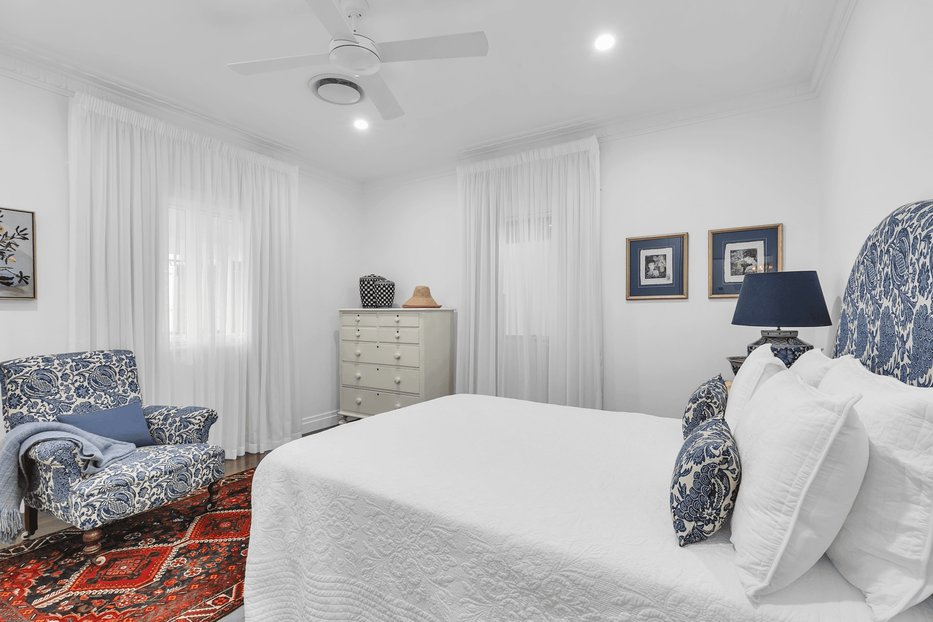 1 Palm Avenue, Fairfield, QLD 4103
