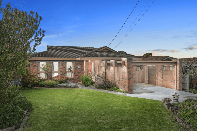 11 Torwood Drive, VERMONT SOUTH, VIC 3133