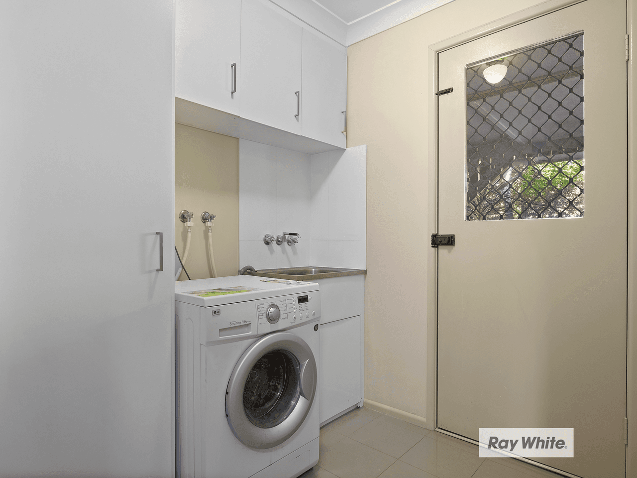 2 Jarrah Place, DURACK, QLD 4077