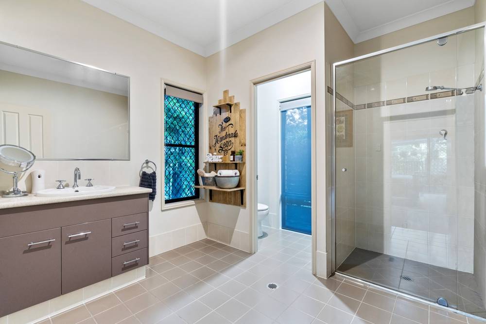 89 Cabernet Crescent, PINE MOUNTAIN, QLD 4306