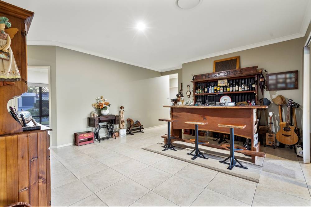89 Cabernet Crescent, PINE MOUNTAIN, QLD 4306