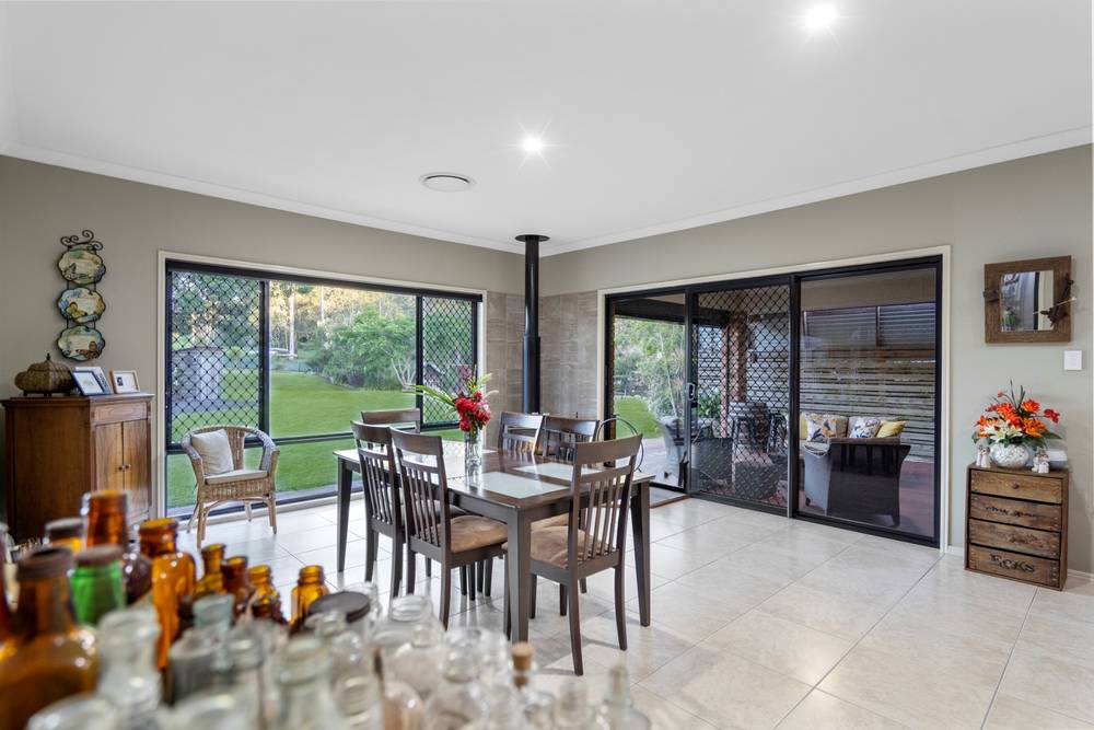 89 Cabernet Crescent, PINE MOUNTAIN, QLD 4306